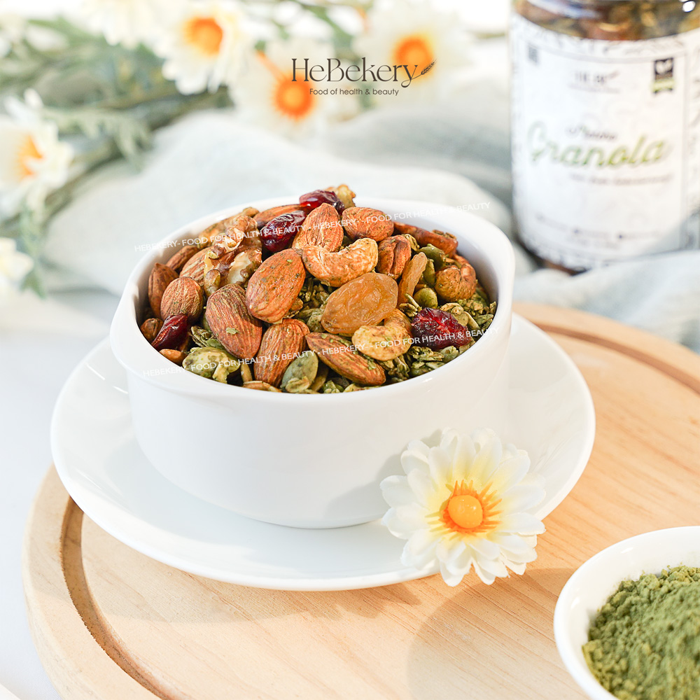 Granola Truly Healthy Vị Matcha HEBEKERY by HEBE - Ngũ Cốc Dinh Dưỡng Lành Mạnh Tự Nhiên - Hình ảnh 4
